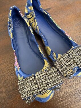 Tory Burch Navy Blue Floral Ballet Flats and with Crystal Bow